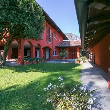 Griante Sleeps 15 Pool Air Con Villa *