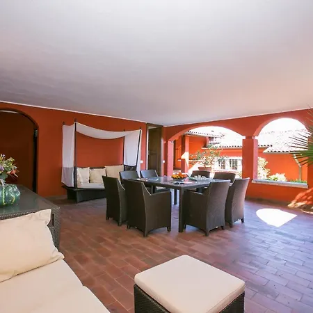 Griante Sleeps 15 Pool Air Con וילה Cadenabbia